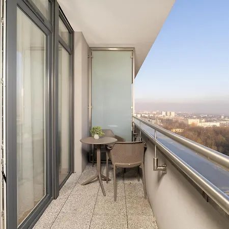 Stylish Beige With One Bedroom And Parking In By Renters * Познань